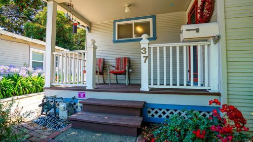 37 Stevens Pl, San Rafael, CA 94901-2108