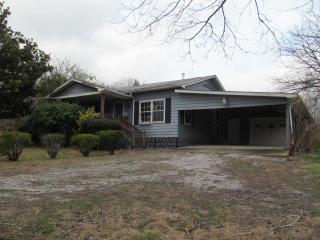 102 Little Lott Dr, Pulaski, TN 38478-9360