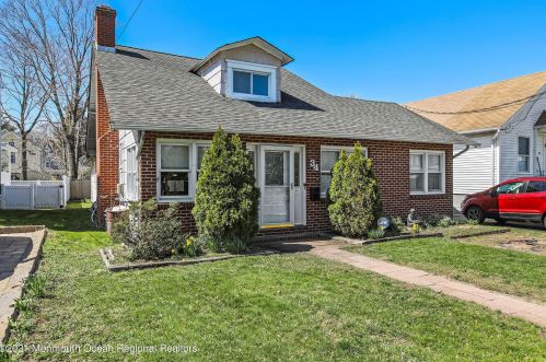 34 Washington St, Locust, NJ 07760-1431