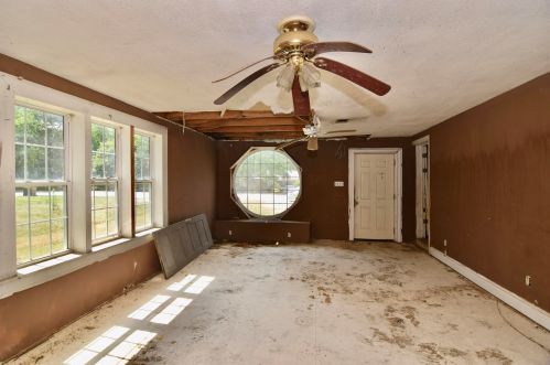 174 Pelzer St, Burnettown SC  29851-2898 exterior