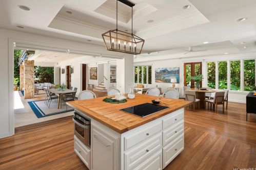 1037 Koloa St, Honolulu HI  96816-5101 exterior