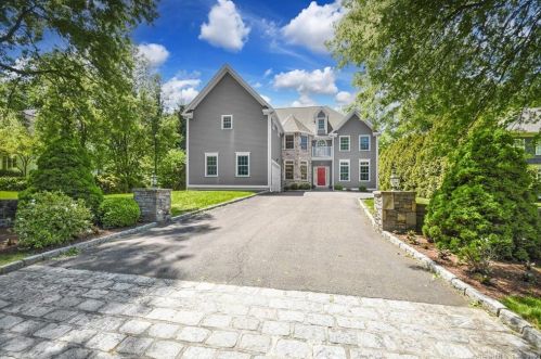 5 Christopher Ln, Norwalk CT  06851-3325 exterior