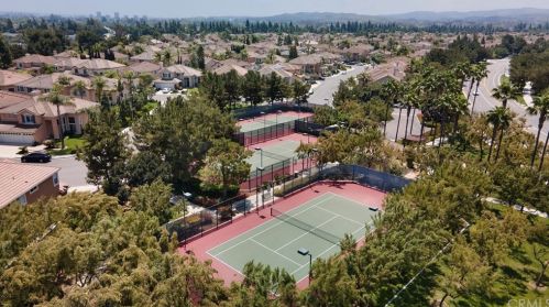 34 Del Ventura, Irvine CA  92606-8857 exterior