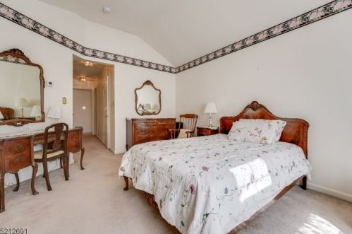 11 Sycamore Ln, Dover NJ  07869-3704 exterior