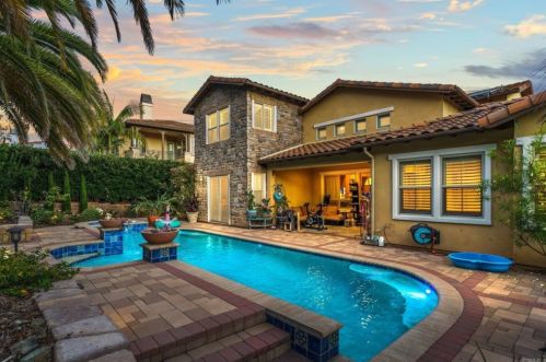 3208 Corte Pacifica, Carlsbad, CA 92009-6096