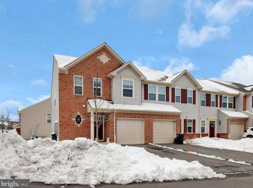 111 Sundance Dr, Trenton NJ 08619-3968 exterior