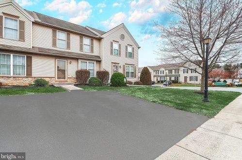 213 Albright Ave, Lancaster, PA 17603-4485