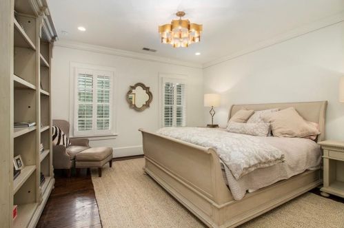 271 Hillside Dr, Atlanta GA  30342-3623 exterior