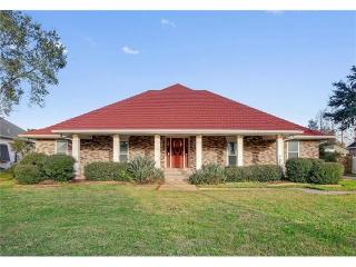 3525 Lake Catherine Dr, Harvey, LA 70058-5506