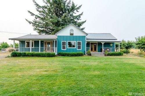 1439 Harksell Rd, Ferndale, WA 98248-9752
