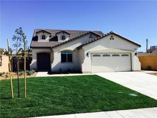 6859 Catawba Ave, Fontana CA  92335-6440 exterior