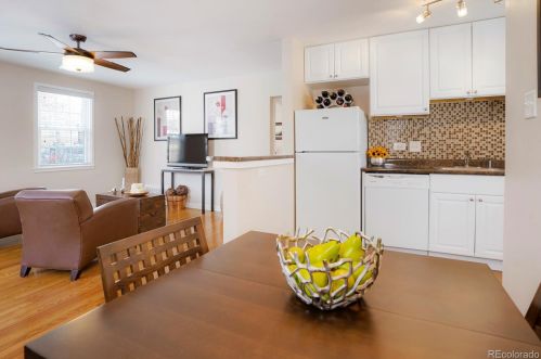 1257 Locust St, Denver CO 80207-3943 exterior