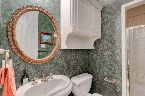 8301 Thorndyke Dr, Fort Worth TX  76182-8632 exterior