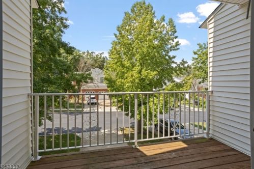 23 Grant Way, Princeton NJ  08540-1667 exterior
