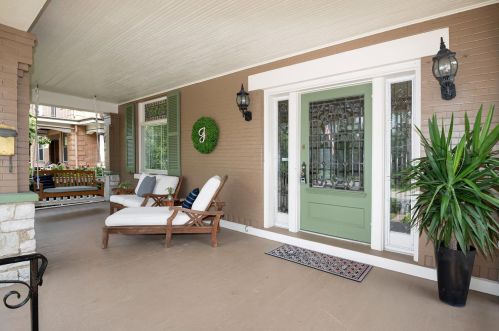 2515 Erie Ave, Cincinnati, OH 45208-2032