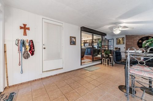 702 Timber Cv Dr, Taylor Lake Village TX 77586-4617 exterior