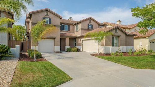 3180 Toopal Dr, Oceanside, CA 92058-7490