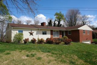 533 Diamond Rd, Salem, VA 24153-7144