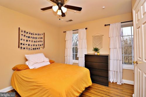 1756 Johnnycake Ln, Harpers Ferry WV 25425-6078 exterior