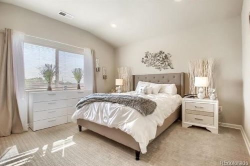 875 78th Ave, Denver CO 80229-5980 exterior