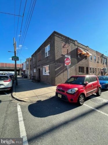 2101 Howard St, Philadelphia PA  19148-3333 exterior