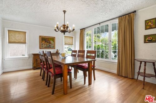 1109 Cedar St, Glendale CA  91207-1728 exterior