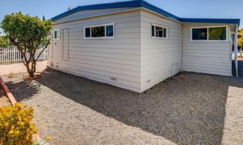 1145 Barham Dr, San Marcos CA  92078-4532 exterior