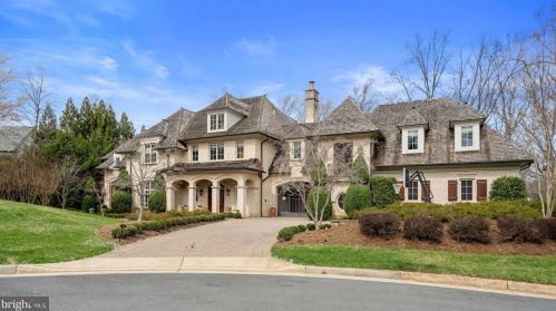 7686 Ballestrade Ct, Mc Lean, VA 22102-1441