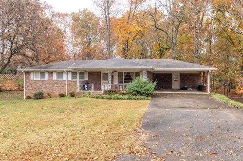 6120 Hiram Lithia Springs Rd, Austell, GA 30106-3042