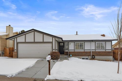 2575 Salida St, Denver, CO 80013-2155