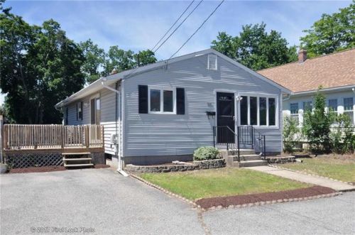 47 Waveland Ave, Providence, RI 02919-3911