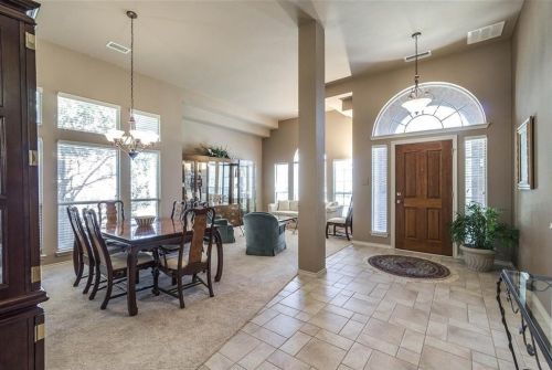 9221 Daystar Dr, Plano TX  75025-5057 exterior