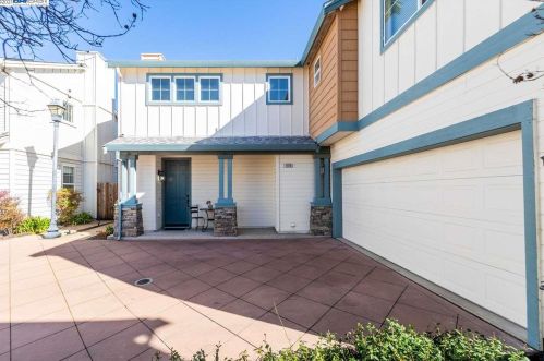 1015 Lamb Ct, Pleasanton, CA 94566-8048