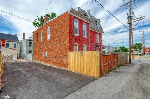 606 Company St, York PA  17401-3312 exterior