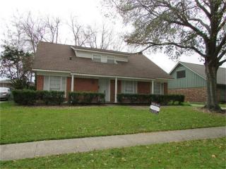 8211 Hazen St, Houston TX  77036-6813 exterior