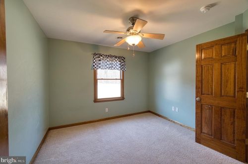 345 Journey Ln, Berkeley Springs WV exterior