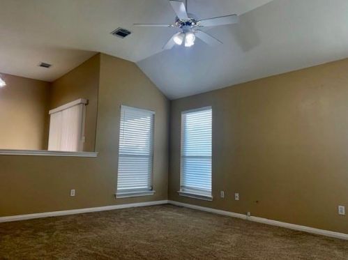 1800 Arbor Gln, Conroe TX  77303-4084 exterior