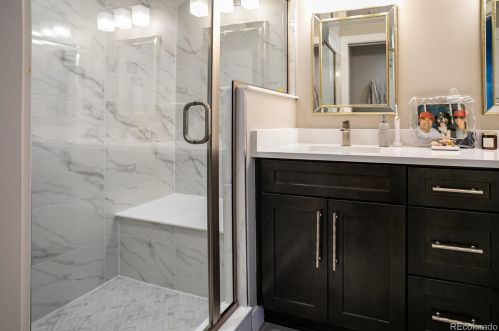 7597 Rosemary Cir, Englewood CO 80112-6421 exterior