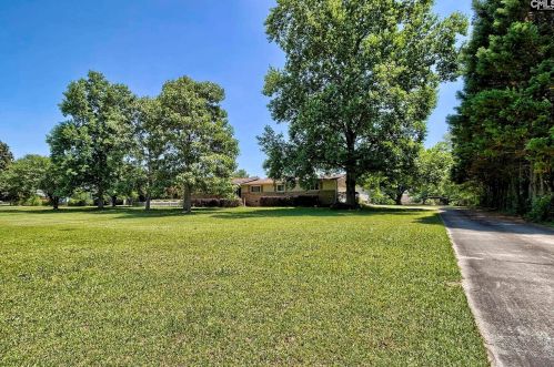 416 Saddlebrook Ln, Horrel Hill, SC 29061-9474