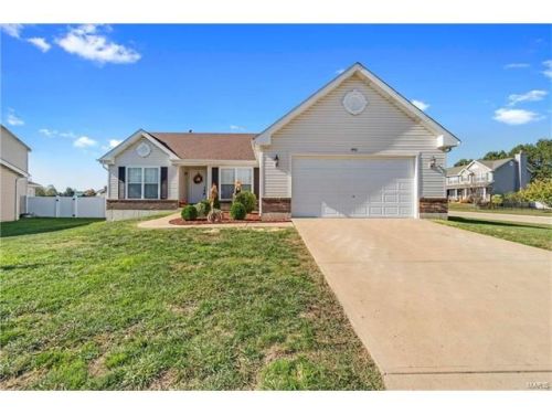 1801 Cairo Dr, Festus, MO 63028-3159