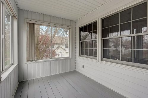 3727 Gershwin Ln, Saint Paul MN  55128-2944 exterior