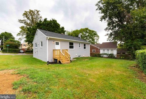 10814 Jewett St, Silver Spring MD 20902-3668 exterior