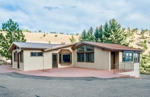 5395 Olde Stage Rd, Boulder, CO 80302-3404