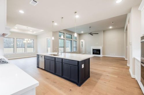 999 Briac Ln, Conroe TX  77301-4109 exterior