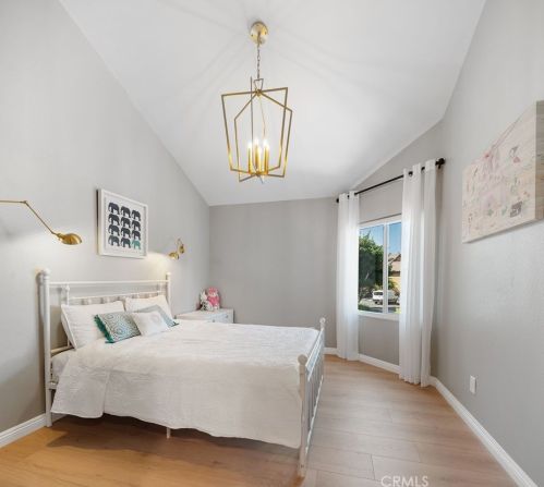 431 Tangelo, Irvine CA  92618-4483 exterior