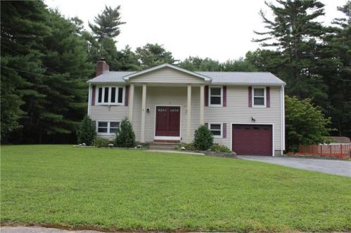 84 Wisteria Dr, Coventry, RI 02816-6666