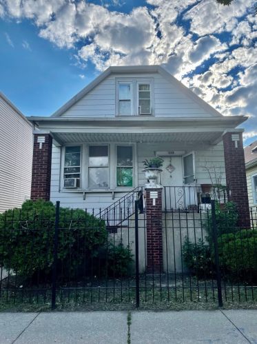 5118 Talman Ave, Chicago, IL 60632-1547