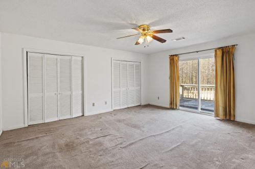 8815 Gullatt Rd, Palmetto, GA 30268-2504