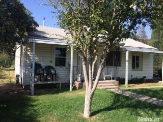 927 Angelus St, Turlock, CA 95380-5630