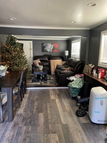 4706 118 St, Hawthorne CA 90250-2130 exterior